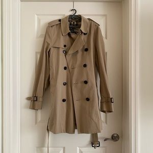 Burberry Men’s Kensington Trench Coat